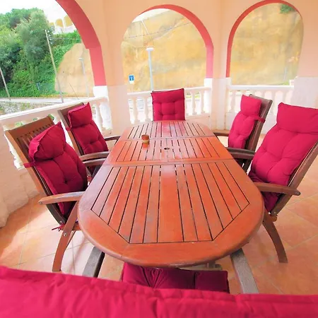 Villa Christine: Luxurious 17-person With Pool And Barbecue *