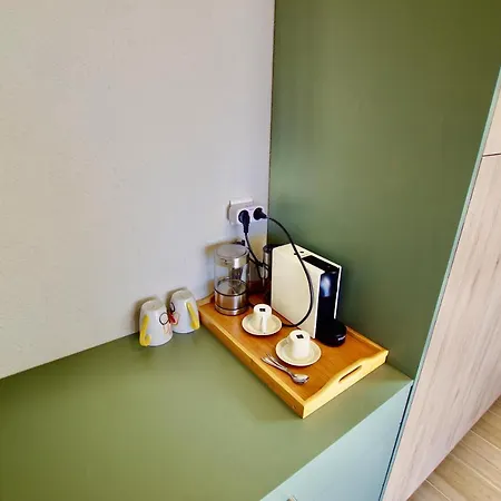 -tancat- V&v Lloret- Christine Villa