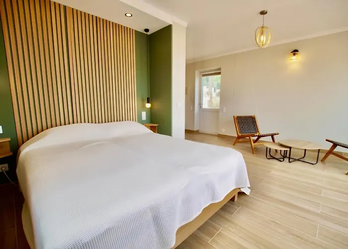 -tancat- V&v Lloret- Christine *