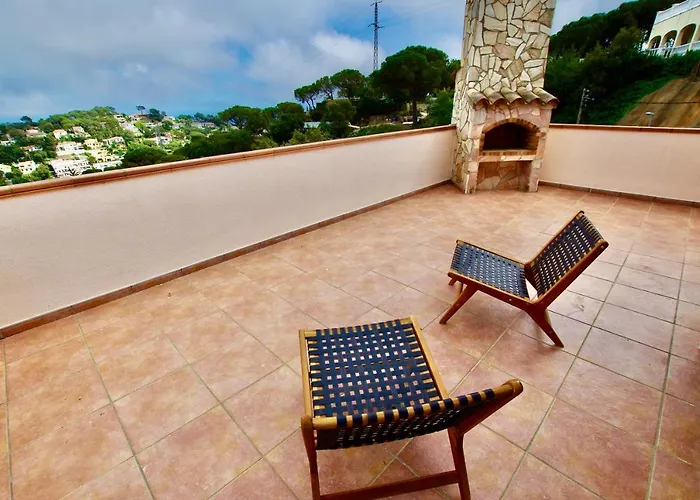 -tancat- V&v Lloret- Christine *