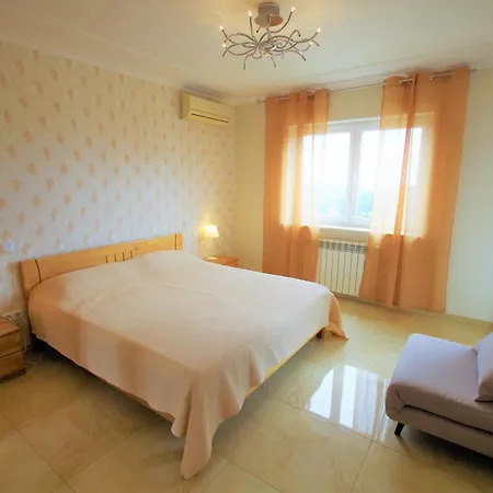 فيلة -tancat- V&v Lloret- Christine