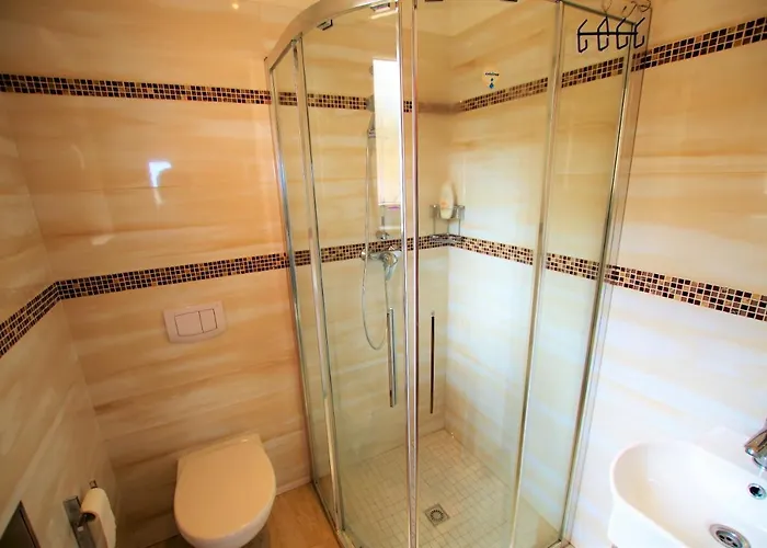 Willa -tancat- V&v Lloret- Christine *