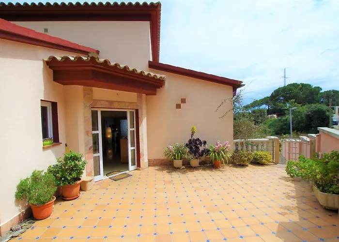 Villa -tancat- V&v Lloret- Christine Lloret de Mar