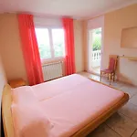 Christine: Luxurious 17-person With Pool And Barbecue Villa *