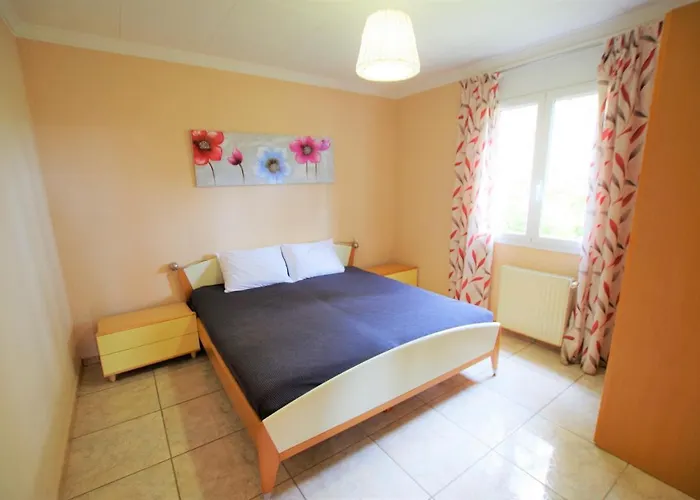 Villa -tancat- V&v Lloret- Christine